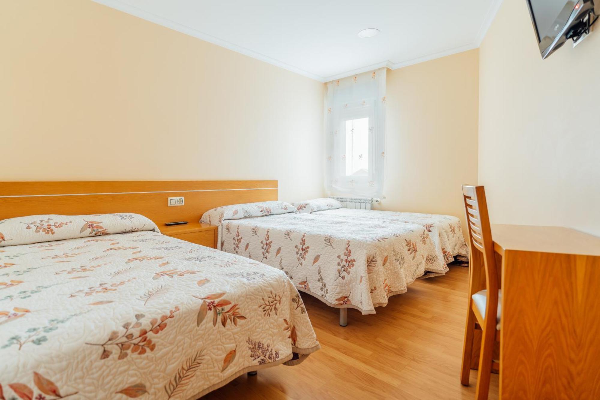 Hotel Restaurante Cazador Перейро Номер фото